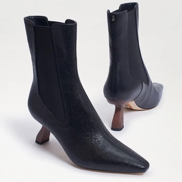 Sam Edelman Leather Booties soft reptilian pattern pull on.fits size 7 or 7.5 - Picture 2 of 8